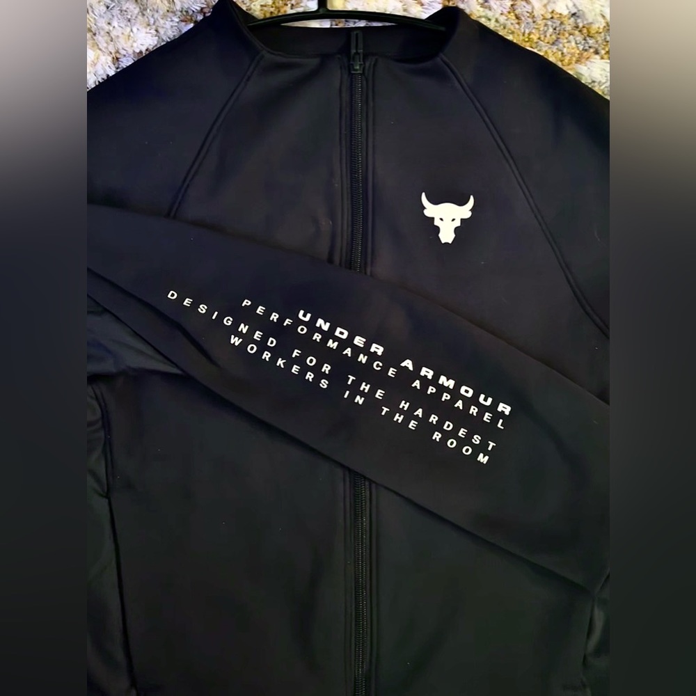 Project Rock Women’s Jacket (Under Armour)